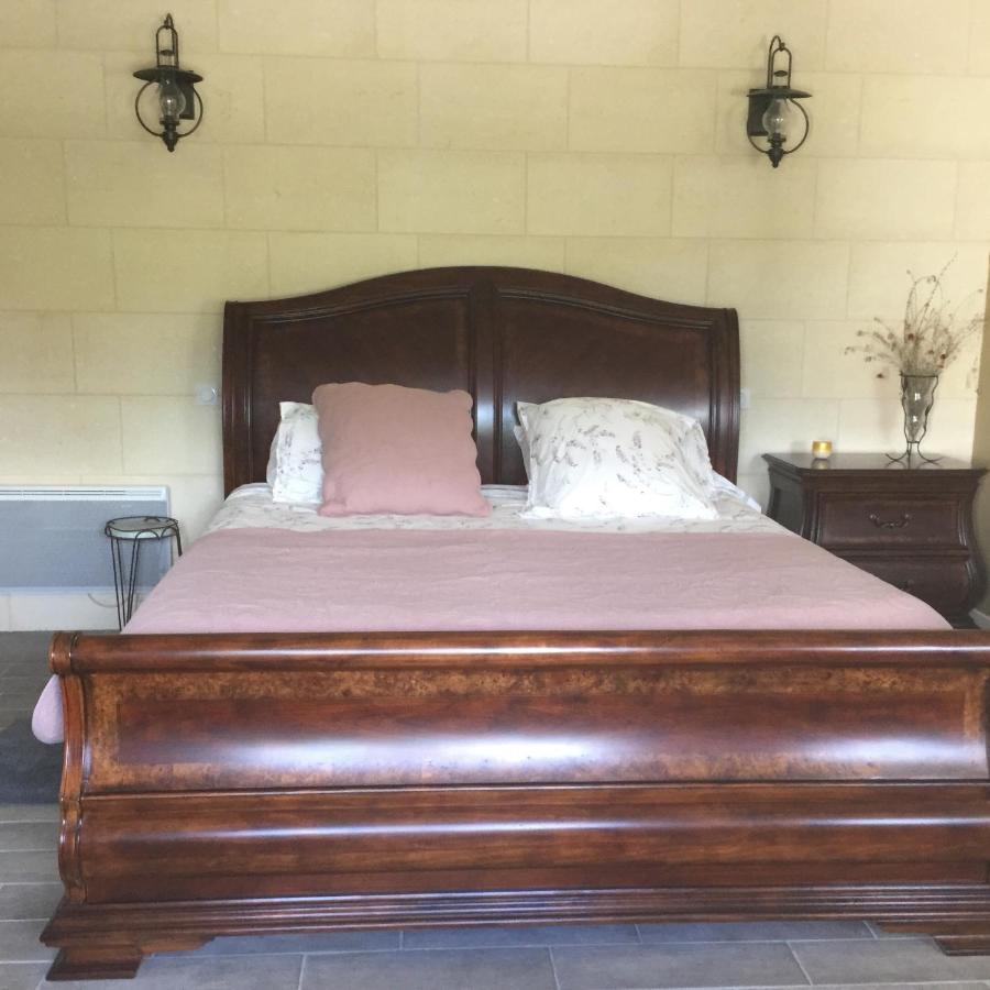 Chateau Couchebout Bed and Breakfast Pugnac Exteriör bild